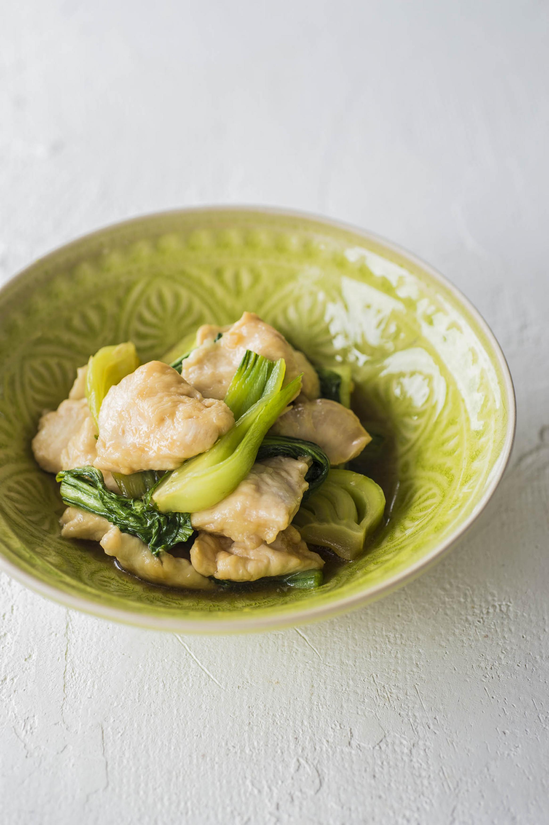鶏むね肉とちんげん菜のメープル甘酢炒め